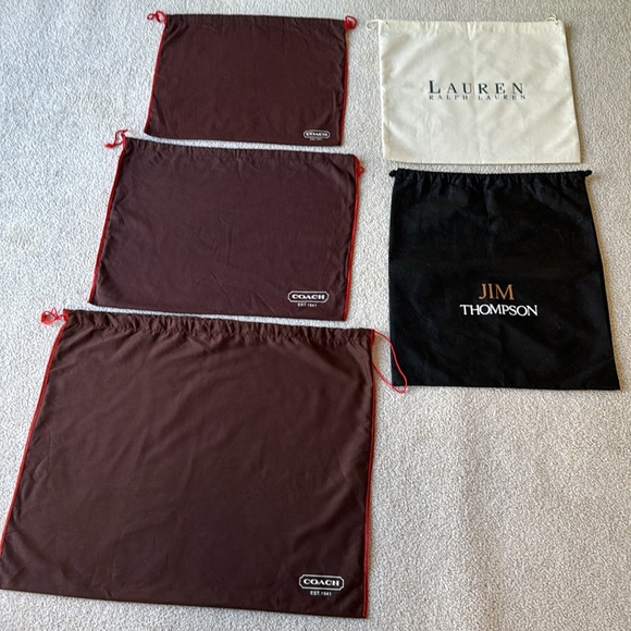 Bundle of five handbags dust bags - 3 Coach, 1 Ralph Lauren & 1 Jim Thompson. - Picture 5 of 7